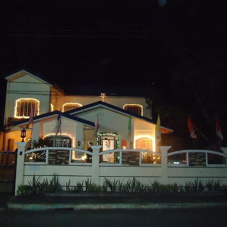 Donsol Aguluz Homestay Exterior foto