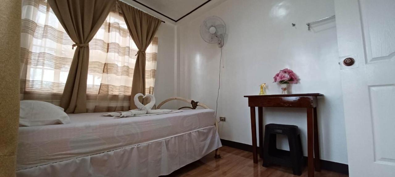 Donsol Aguluz Homestay Exterior foto