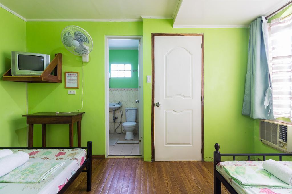 Donsol Aguluz Homestay Exterior foto